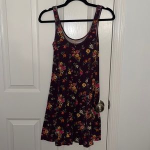 Floral Dress Size M